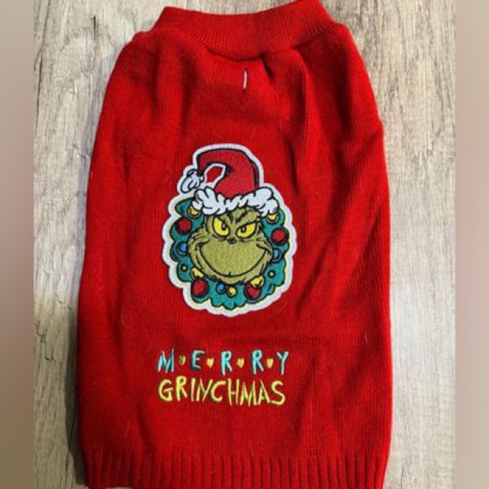 Grinch Sweater Size S/M